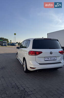 Микровэн Volkswagen Touran 2017 в 