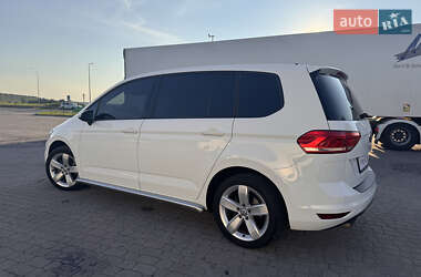 Микровэн Volkswagen Touran 2017 в 