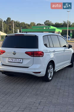 Микровэн Volkswagen Touran 2017 в 