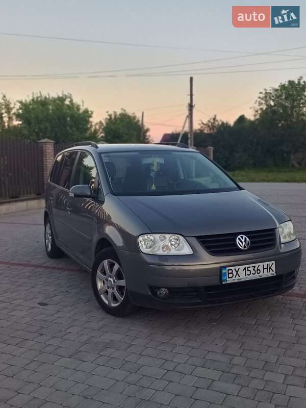 Volkswagen Touran 2004