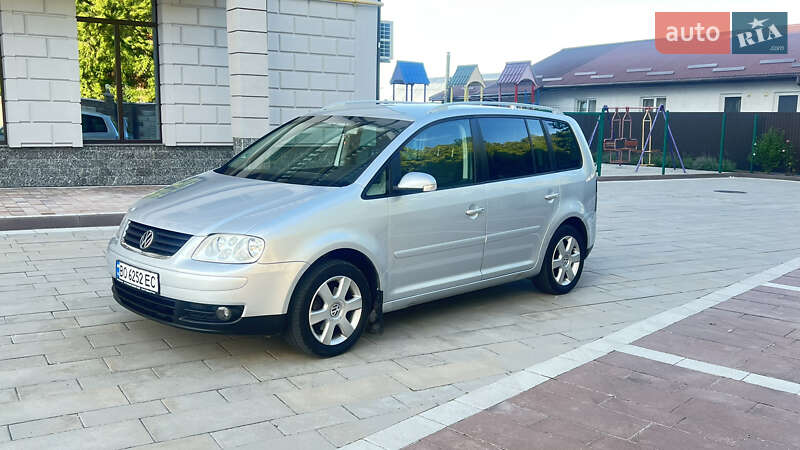 Volkswagen Touran 2004