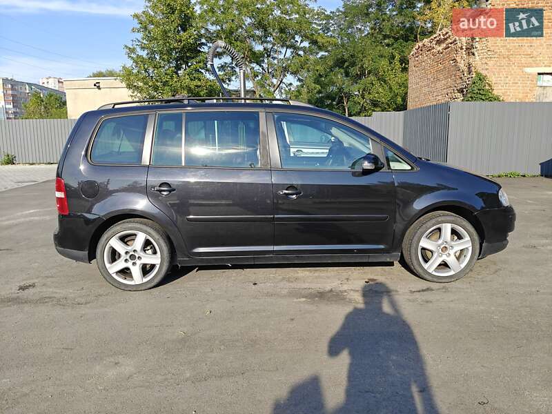 Volkswagen Touran 2005