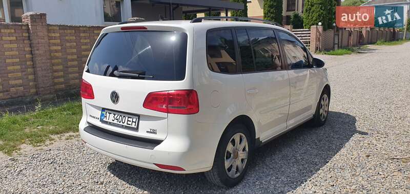 Мінівен Volkswagen Touran 2012 в Івано-Франківську