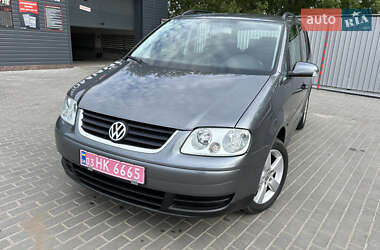 Минивэн Volkswagen Touran 2005 в Александрие