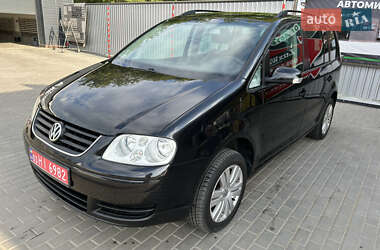 Мінівен Volkswagen Touran 2004 в Олександрії
