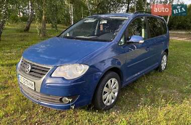 Минивэн Volkswagen Touran 2003 в Ковеле