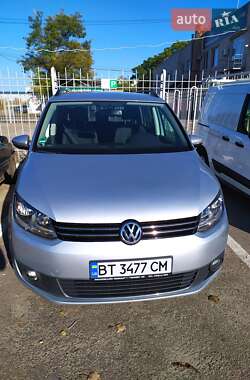 Минивэн Volkswagen Touran 2012 в Херсоне