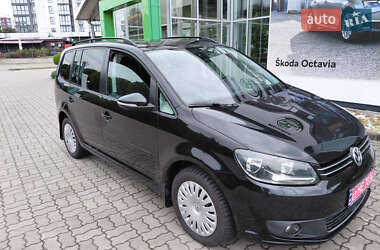 Мінівен Volkswagen Touran 2011 в Луцьку