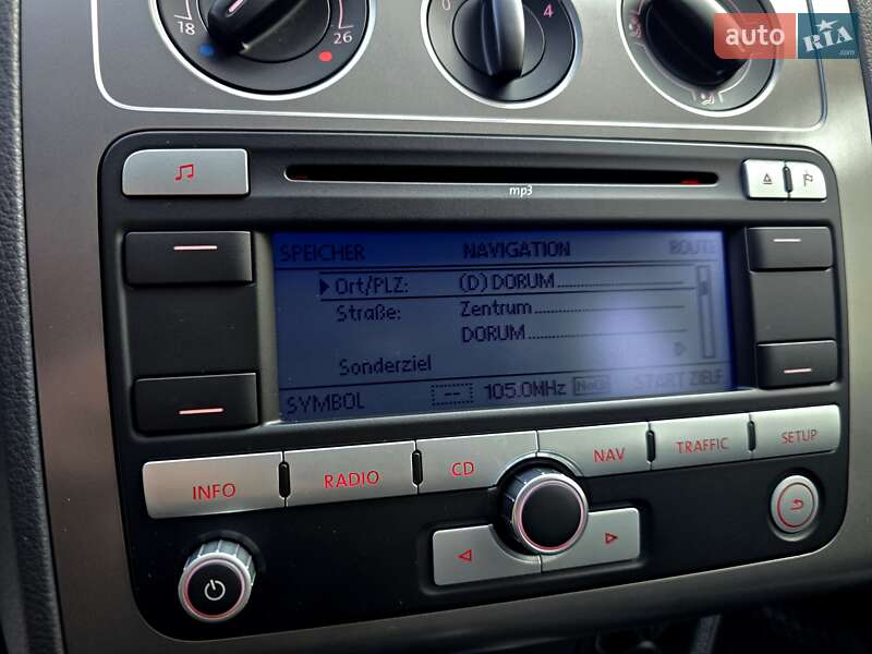 Мінівен Volkswagen Touran 2009 в Полтаві