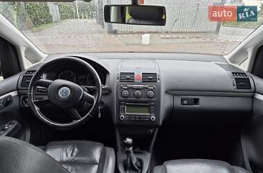 Минивэн Volkswagen Touran 2005 в Яворове