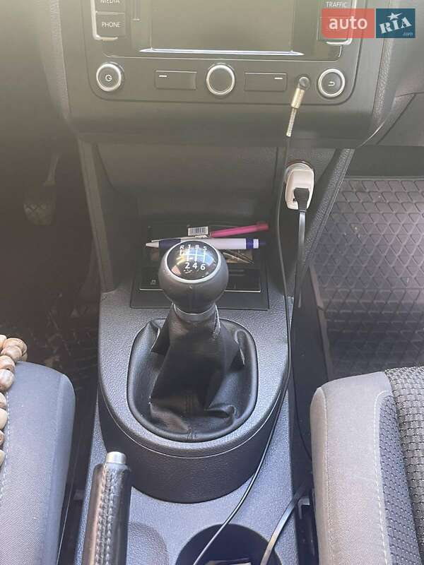 Мінівен Volkswagen Touran 2011 в Рава-Руській