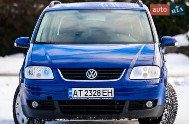 Мінівен Volkswagen Touran 2006 в Долині
