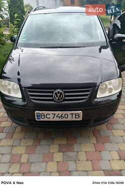 Мінівен Volkswagen Touran 2003 в Городку