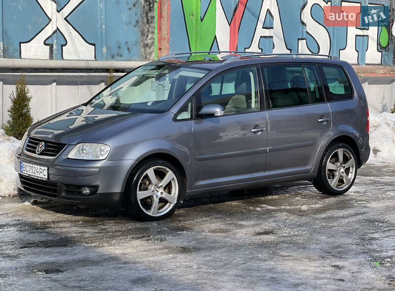 Volkswagen Touran 2004