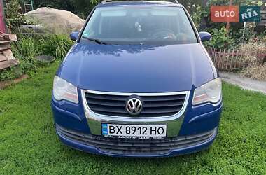 Минивэн Volkswagen Touran 2007 в Хмельницком