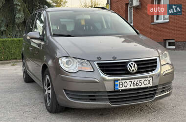 Мінівен Volkswagen Touran 2007 в Кременці