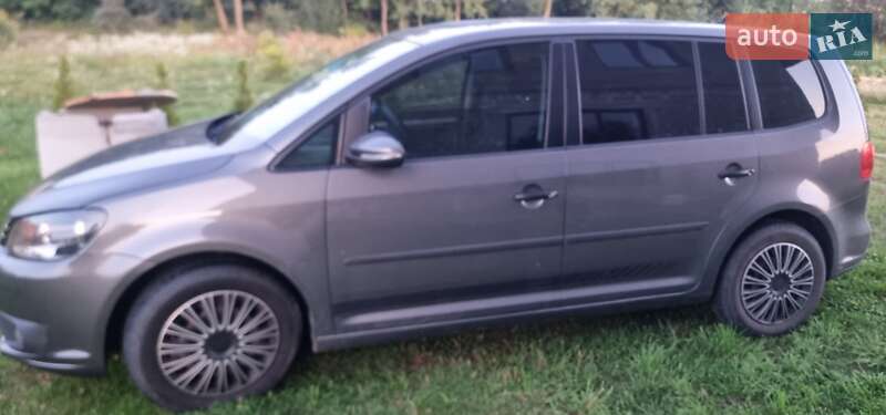 Volkswagen Touran 2013