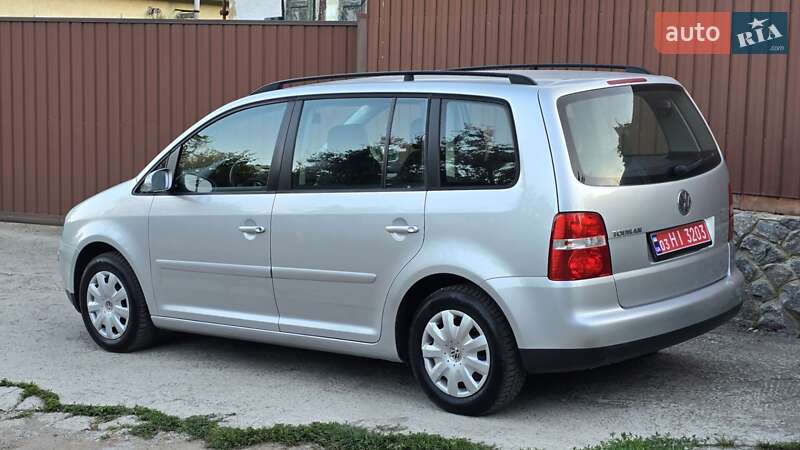 Минивэн Volkswagen Touran 2006 в Полтаве