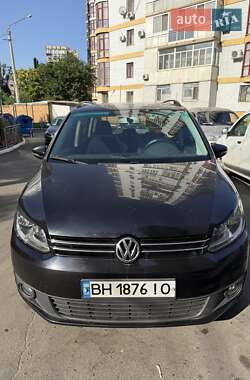 Минивэн Volkswagen Touran 2014 в Одессе