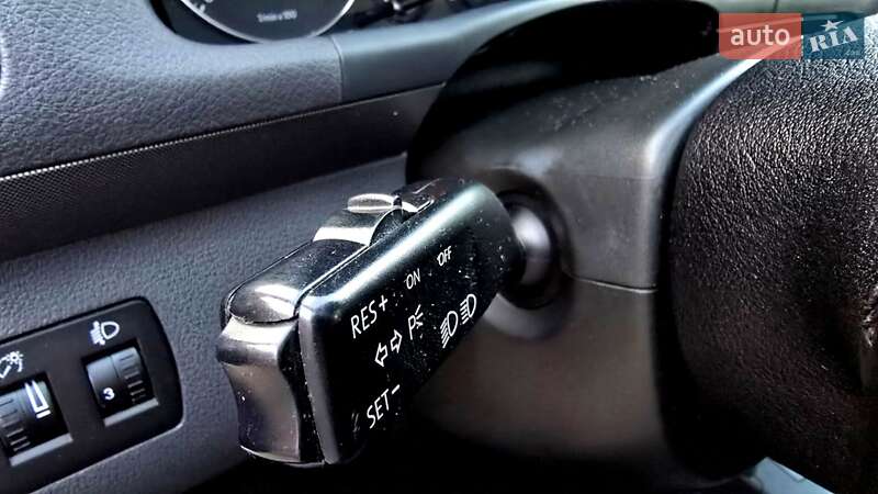 Минивэн Volkswagen Touran 2007 в Полтаве