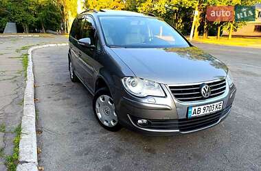 Мінівен Volkswagen Touran 2010 в Кам'янському