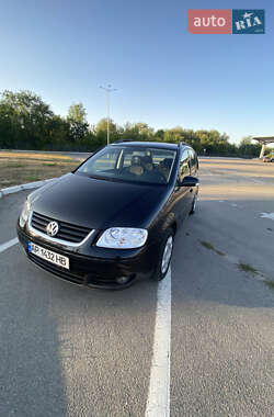 Минивэн Volkswagen Touran 2003 в Запорожье