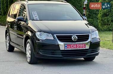 Мінівен Volkswagen Touran 2008 в Умані