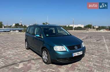 Минивэн Volkswagen Touran 2004 в Харькове
