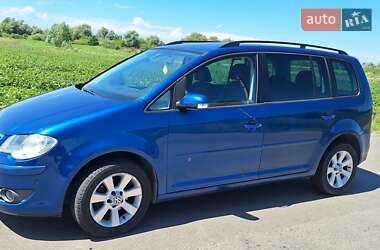Минивэн Volkswagen Touran 2007 в Ивано-Франковске