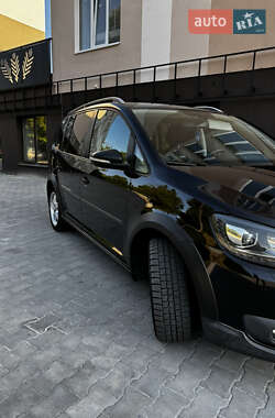Мінівен Volkswagen Touran 2012 в Горохові