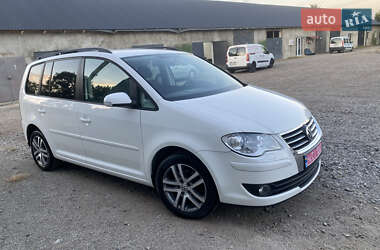 Мінівен Volkswagen Touran 2008 в Івано-Франківську