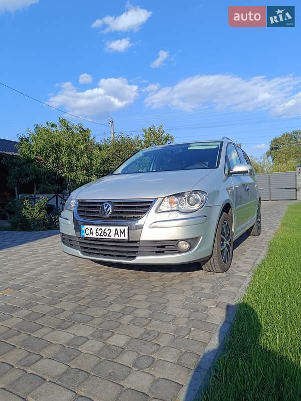 Минивэн Volkswagen Touran 2008 в Черкассах фото 10 Минивэн Volkswagen Touran 2008 в Черкассах