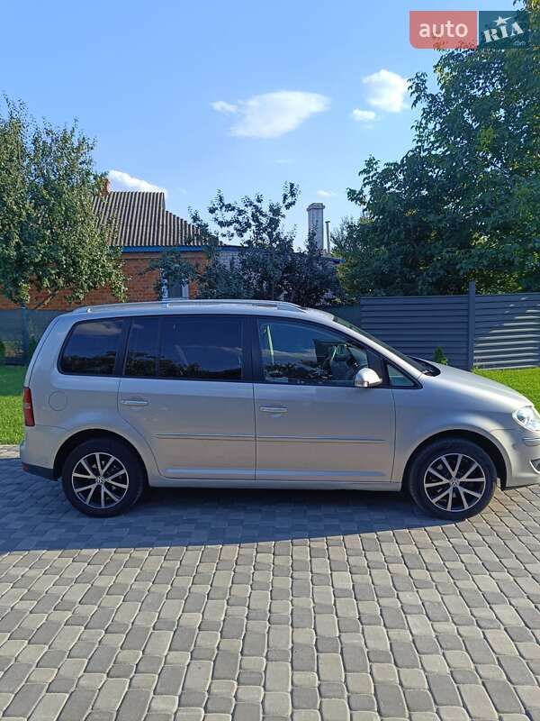 Минивэн Volkswagen Touran 2008 в Черкассах фото 34 Минивэн Volkswagen Touran 2008 в Черкассах