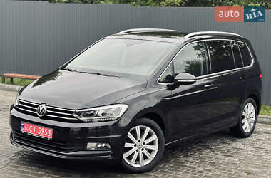 Микровэн Volkswagen Touran 2016 в Львове