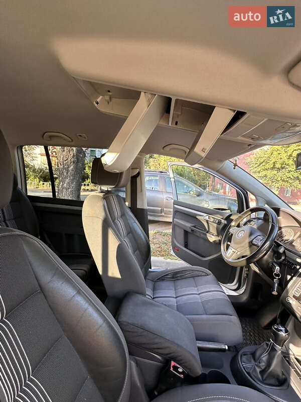 Мінівен Volkswagen Touran 2013 в Могилів-Подільському