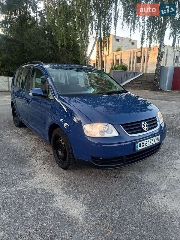 Минивэн Volkswagen Touran 2003 в Валках фото 2 Минивэн Volkswagen Touran 2003 в Валках