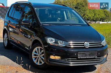 Мікровен Volkswagen Touran 2016 в Києві
