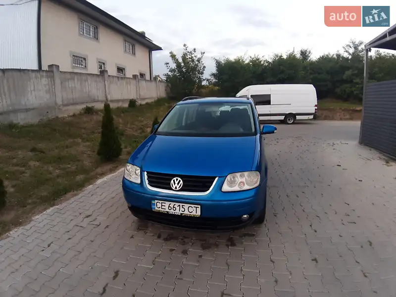 Volkswagen Touran
