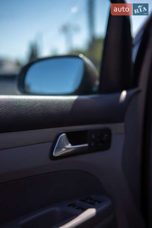 Минивэн Volkswagen Touran 2008 в Виннице фото 13 Минивэн Volkswagen Touran 2008 в Виннице