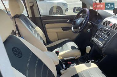 Минивэн Volkswagen Touran 2005 в Киеве
