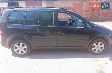 Минивэн Volkswagen Touran 2006 в Лебедине