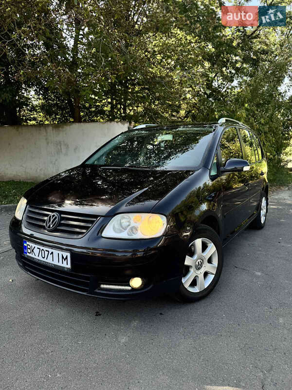 Volkswagen Touran 2003