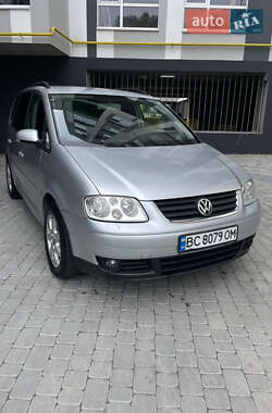Мінівен Volkswagen Touran 2005 в Львові