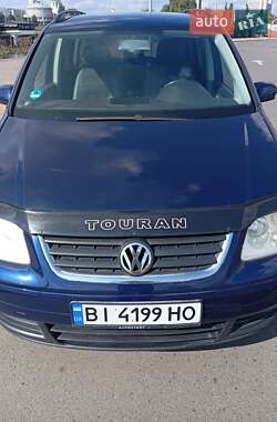 Минивэн Volkswagen Touran 2004 в Сумах
