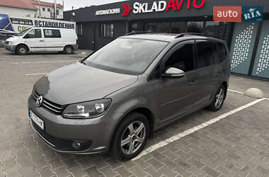 Минивэн Volkswagen Touran 2011 в Вознесенске