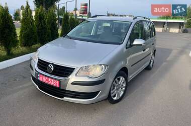 Мінівен Volkswagen Touran 2007 в Харкові