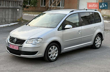 Минивэн Volkswagen Touran 2009 в Виннице