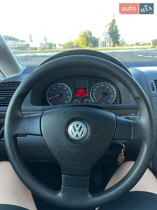 Мінівен Volkswagen Touran 2007 в Заболотові