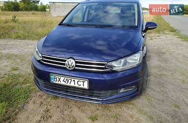 Мікровен Volkswagen Touran 2016 в Славуті