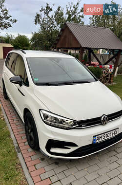 Микровэн Volkswagen Touran 2019 в 